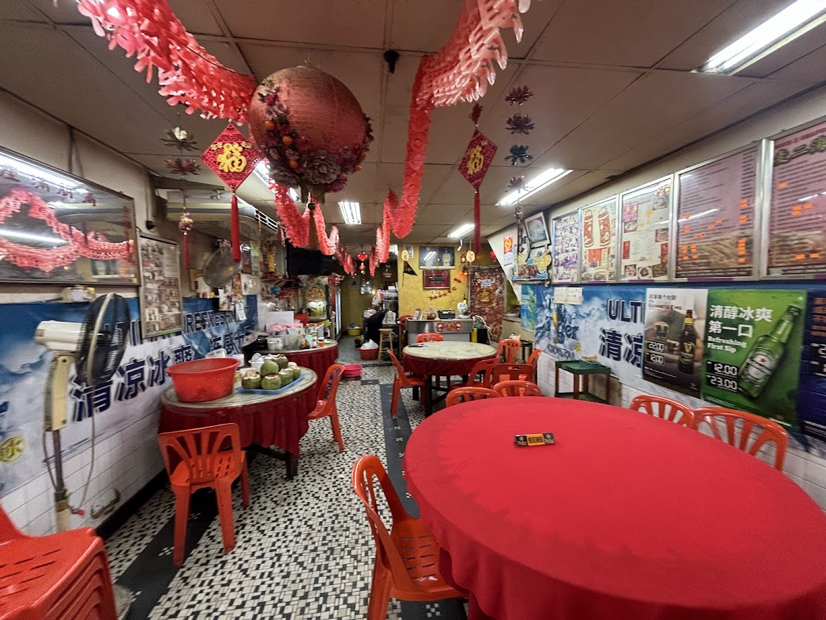 Mike 2 Seafood Restaurant - Photo 2