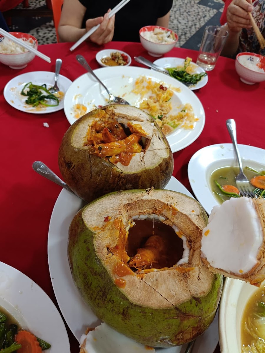 Mike 2 Seafood Restaurant - Photo 4