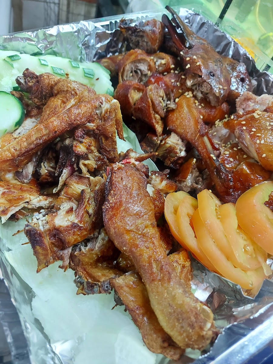 Mike 2 Seafood Restaurant - Photo 6