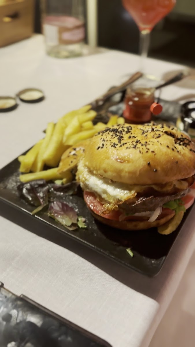 Recoveco Restaurant - Photo 1