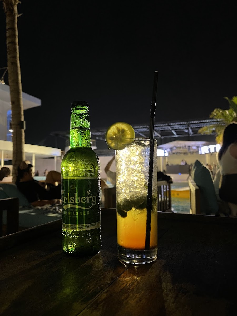 INFINITY BEACH CLUB - Photo 6