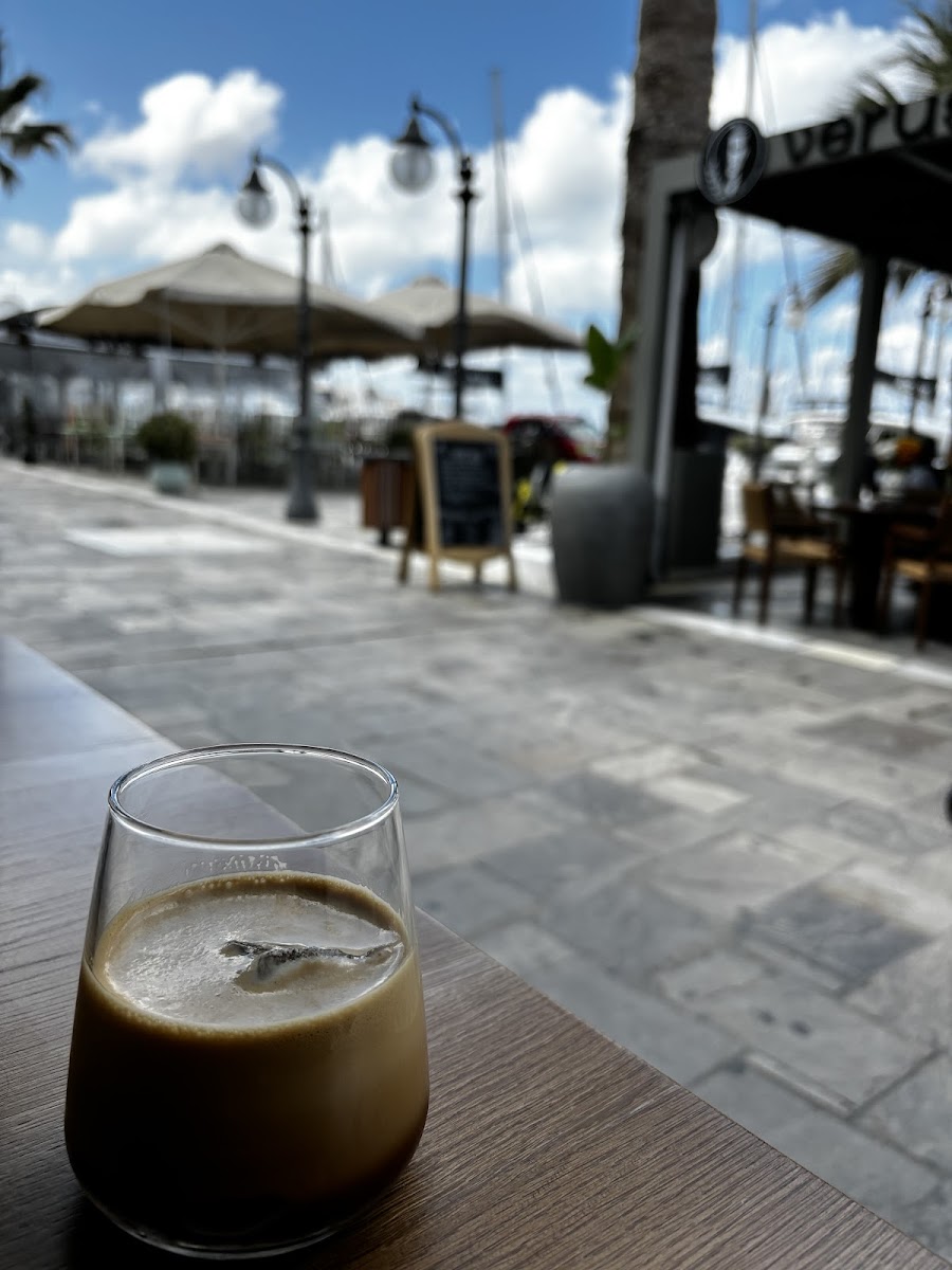 Verus All Day Bar Restaurant - Photo 9