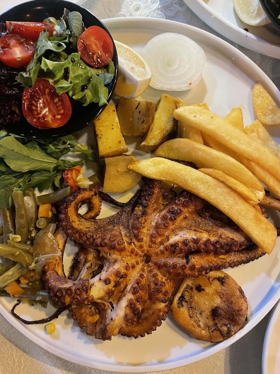 ikbal's restaurant - Photo 2