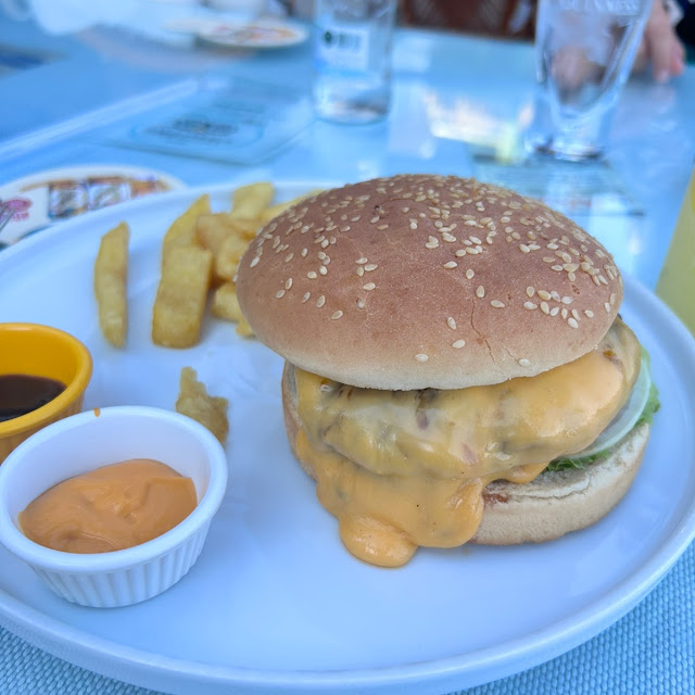 Cheeseburger