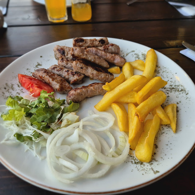 Cevapcici