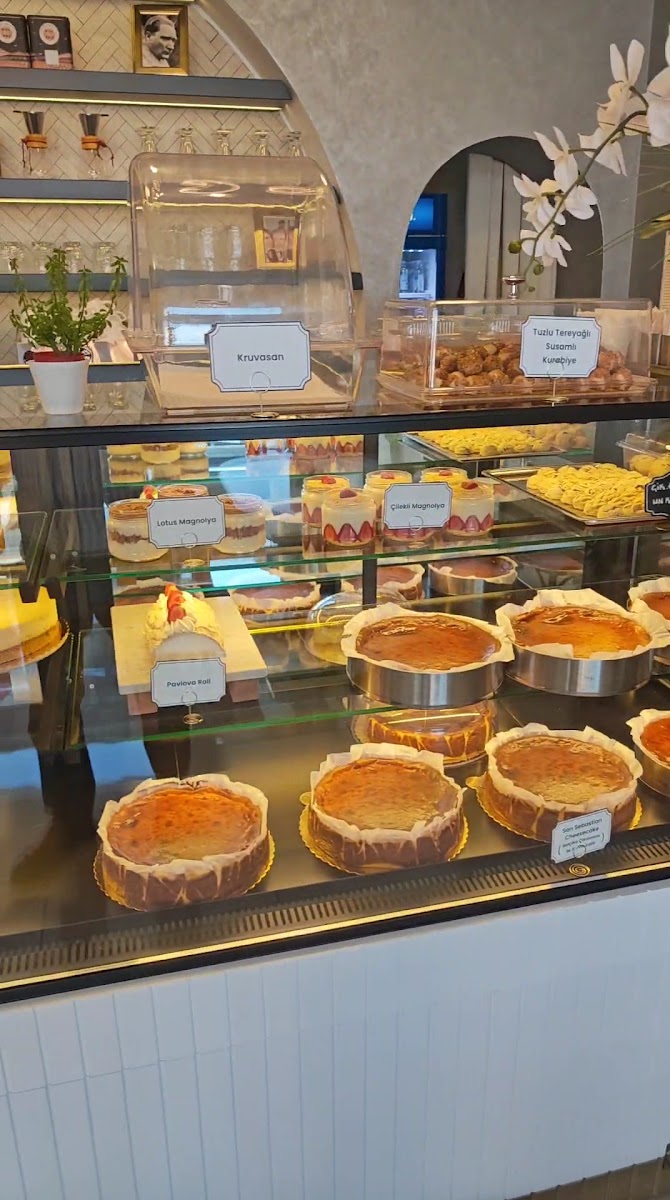 AslıGül cake&coffee - Photo 1