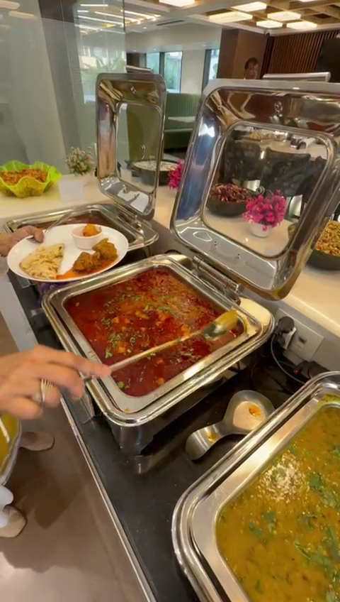 Saffron Spice Multicuisine Restaurant - Photo 1