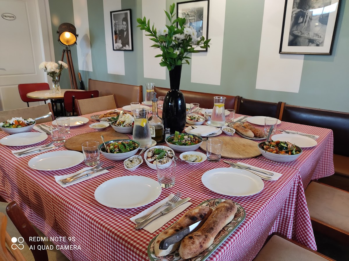 Rooster ba'Kfar - Pizzeria & Italian Restaurant