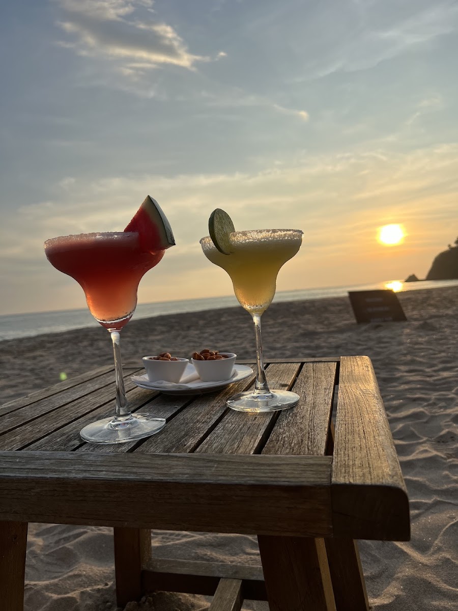 Rak Talay Beach Bar and Restaurant - Photo 8