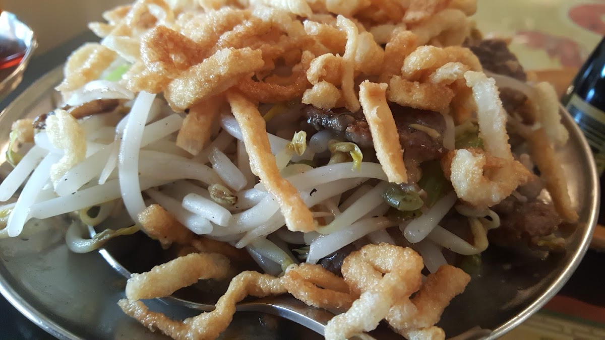 Golden Crown Restaurant - Photo 1