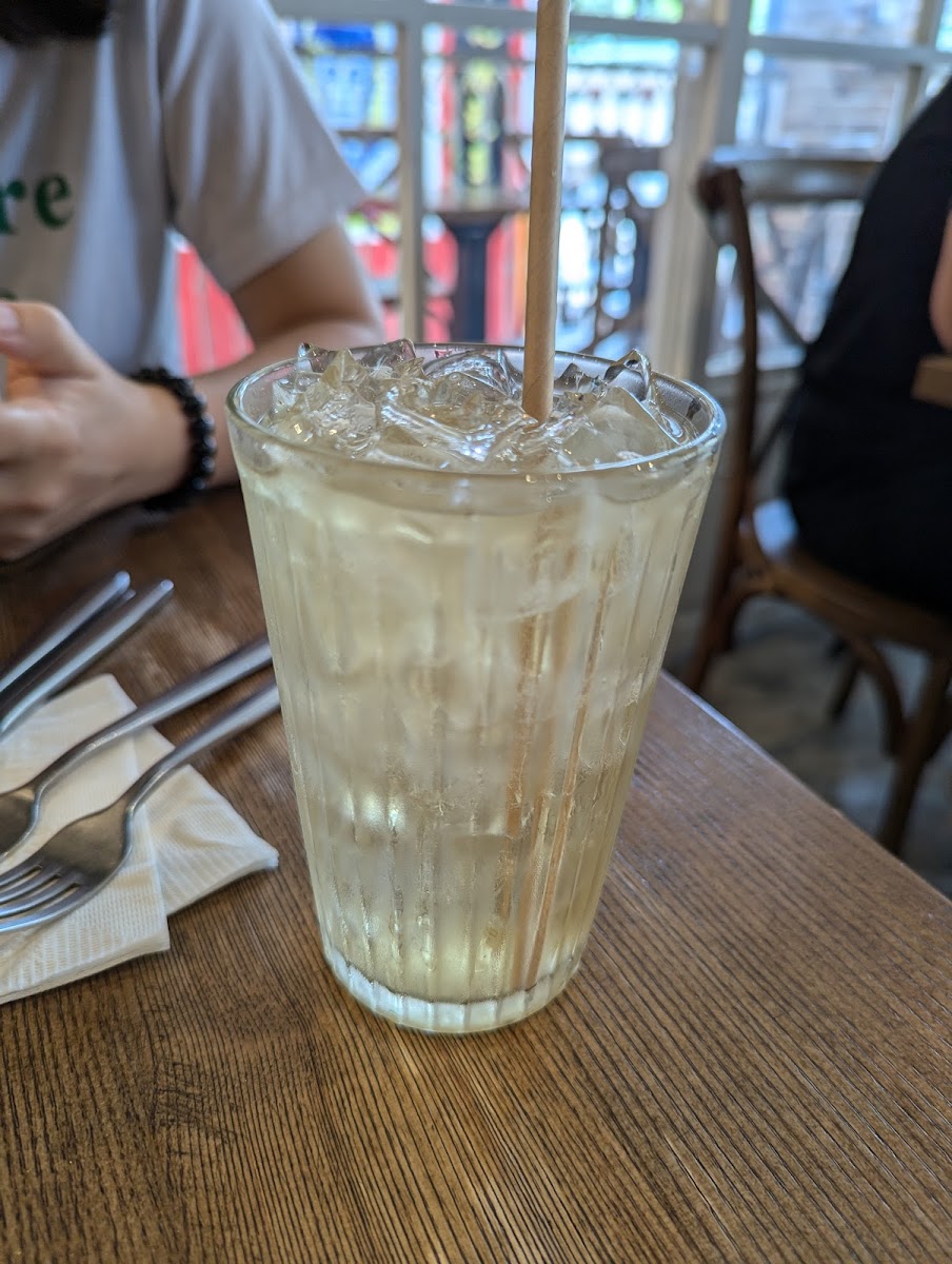 Passepartout Brunch & Coffee - Photo 8