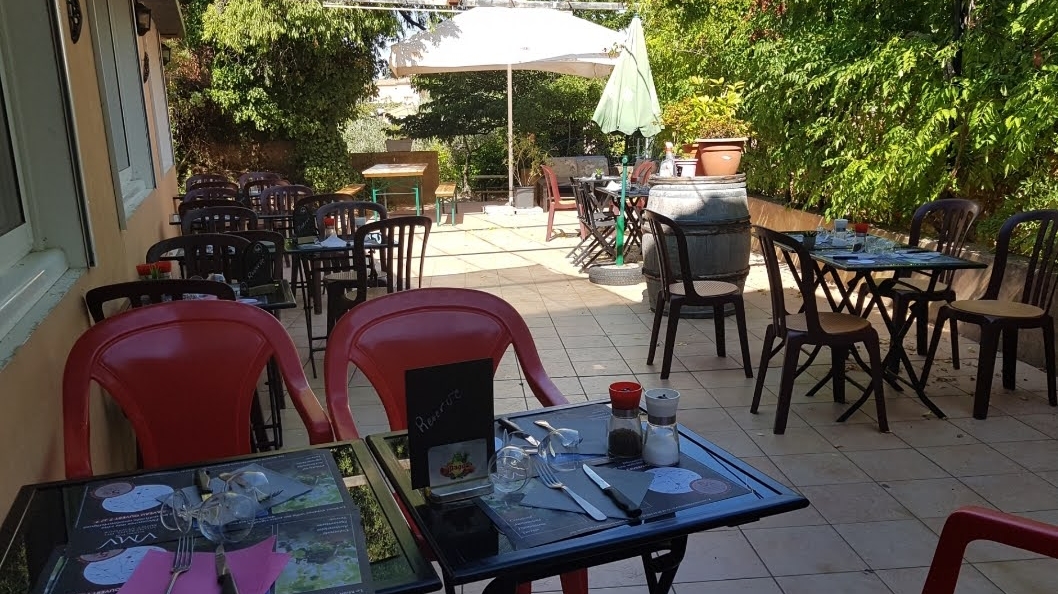 Bar. Restaurant du Mont Ventoux