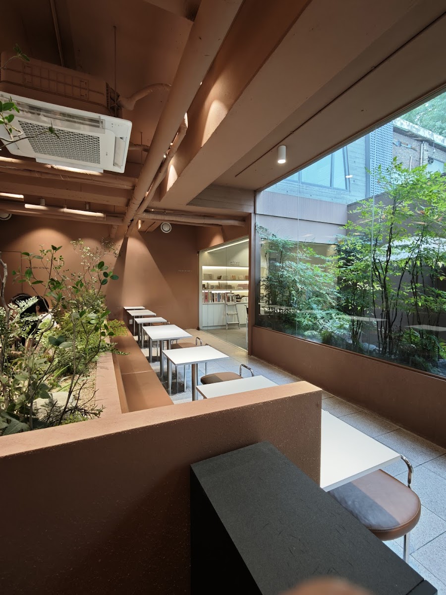 Offer Bakery Cafe - Photo 2