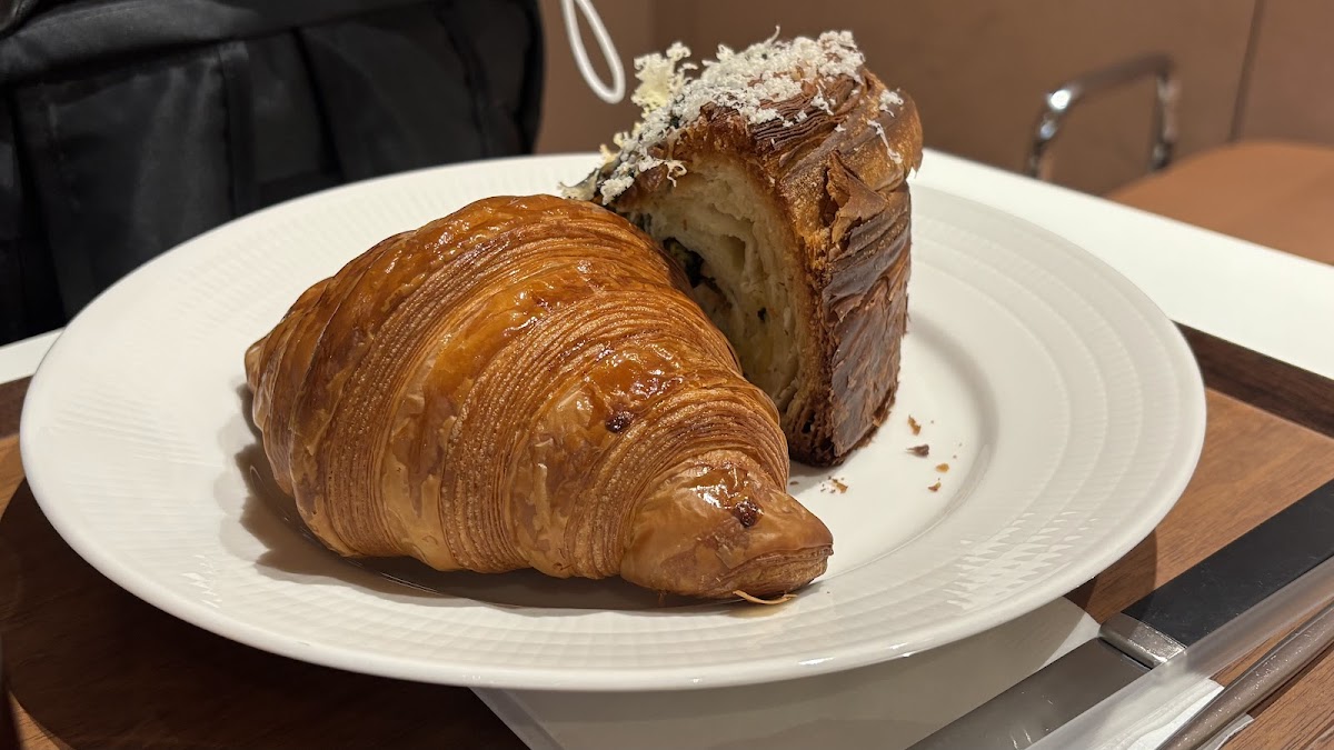 Offer Bakery Cafe - Photo 3