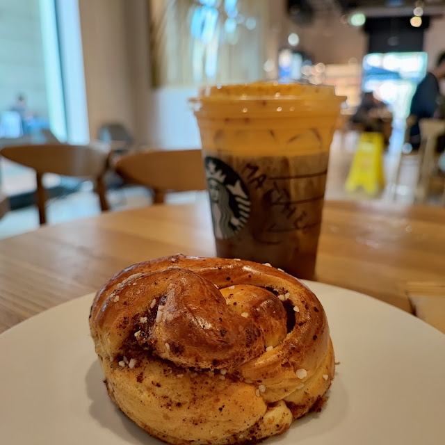 Cinnamon Roll
