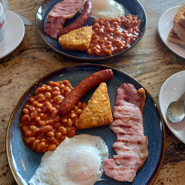 1 2 Irish Breakfast