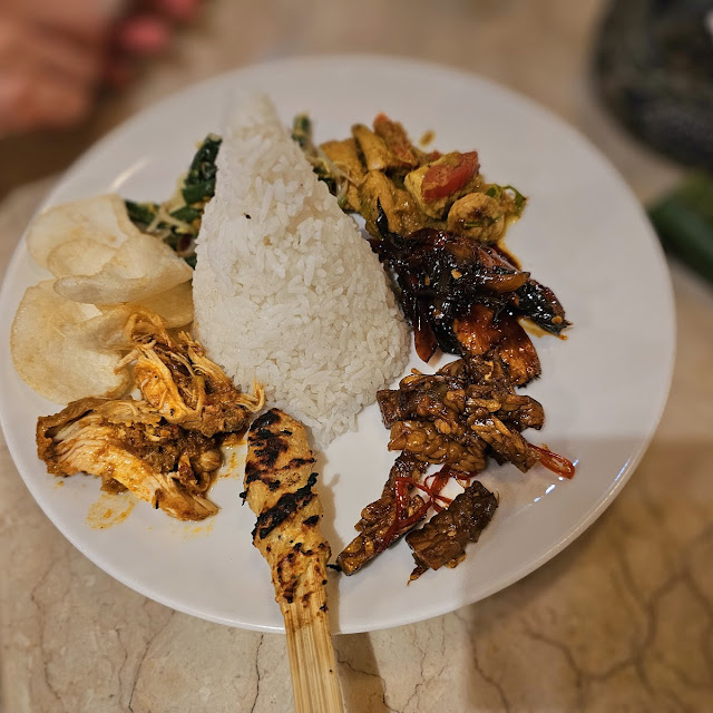 Nasi Campur Bali