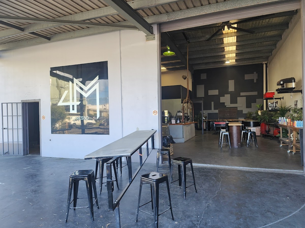 4M Espresso Bar