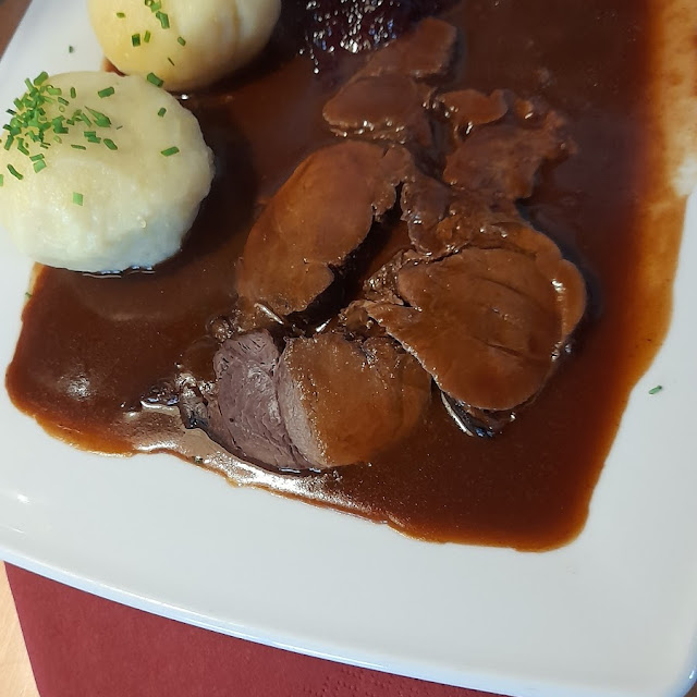 Rehbraten Mit Knödel