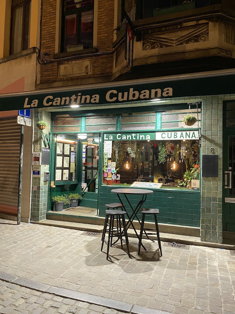 La Cantina Cubana - Photo 3