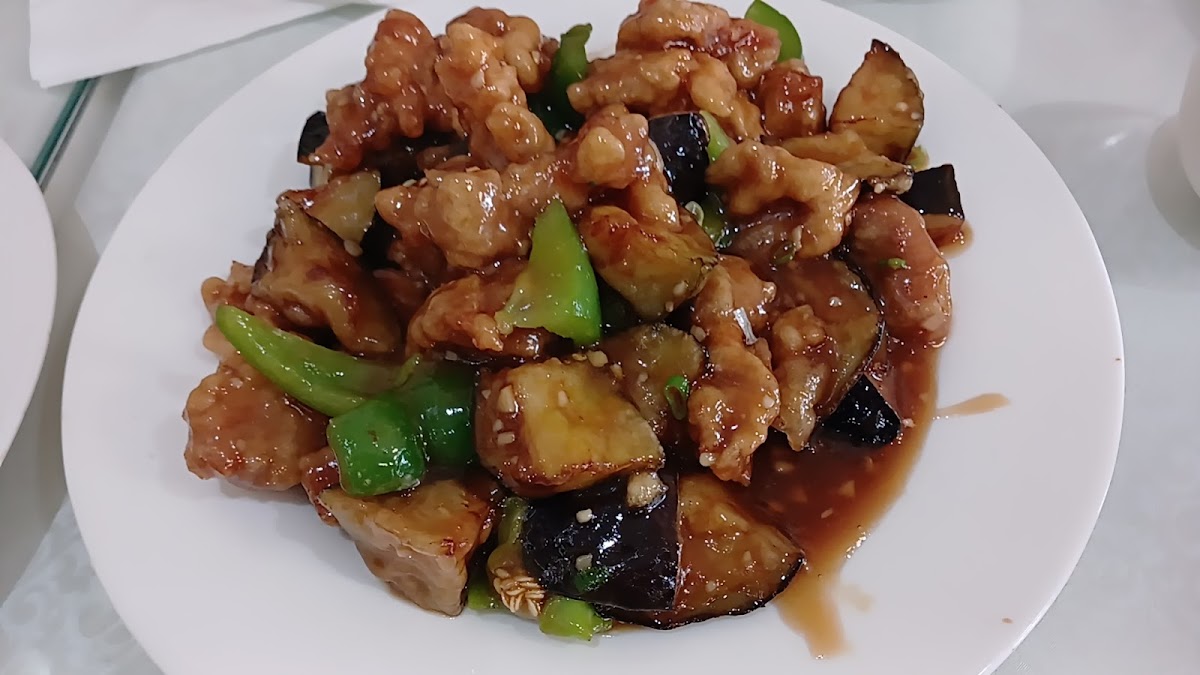 Wong's Kitchen - Photo 2