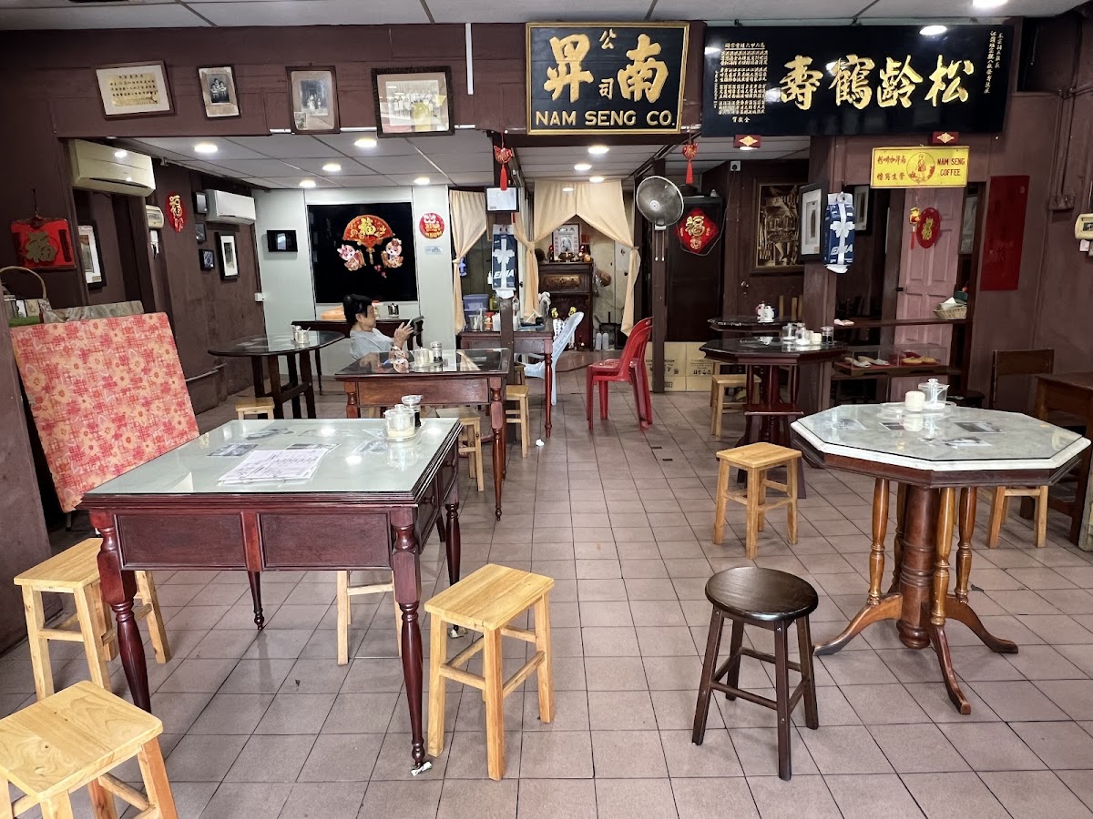 Nam Seng Roastery & Cafe - Photo 3