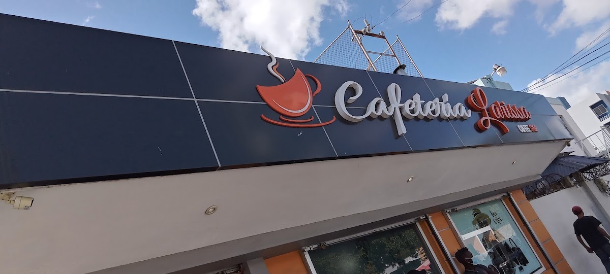 Cafeteria larisa - Photo 5