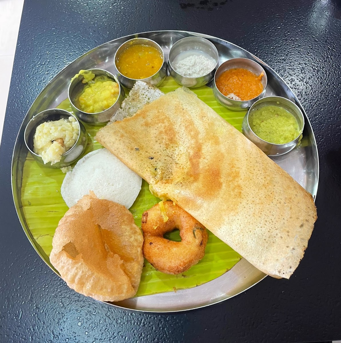 Sri Mu Saravana Bhavan - Photo 2
