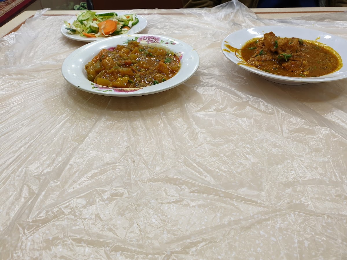 Islamabad Restaurant - Photo 4