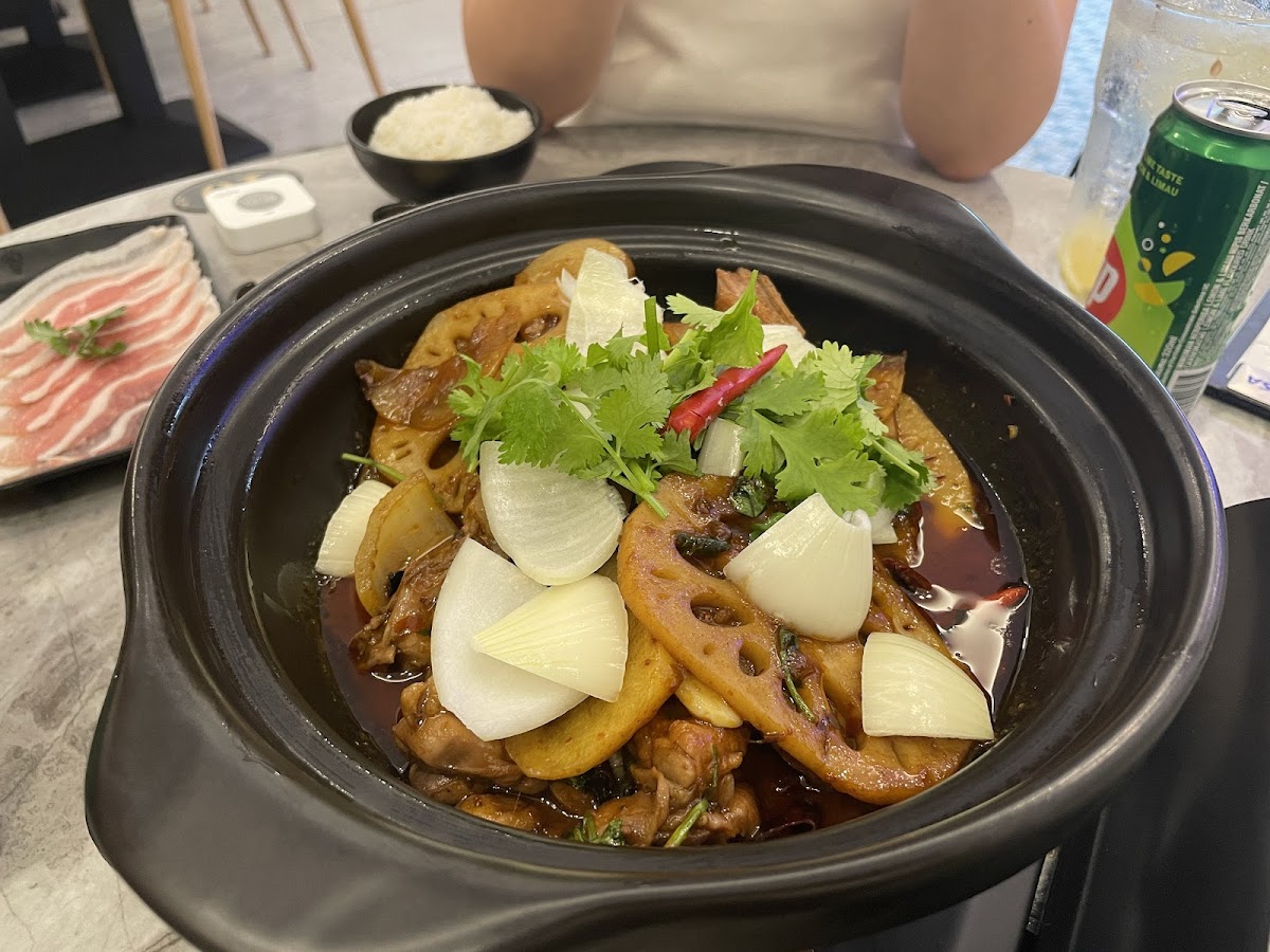Hong kong chicken hot pot - Photo 8