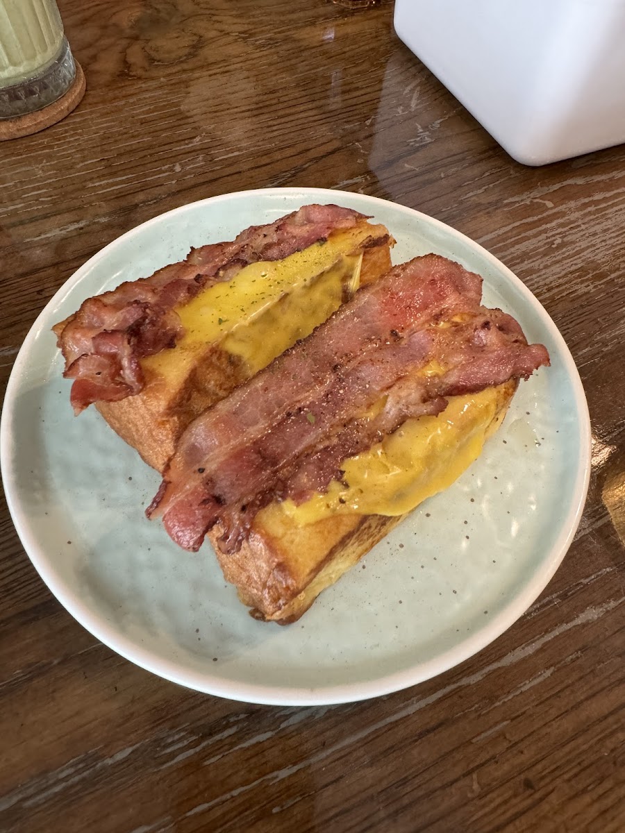 A Bread & Coffee Place - Photo 8