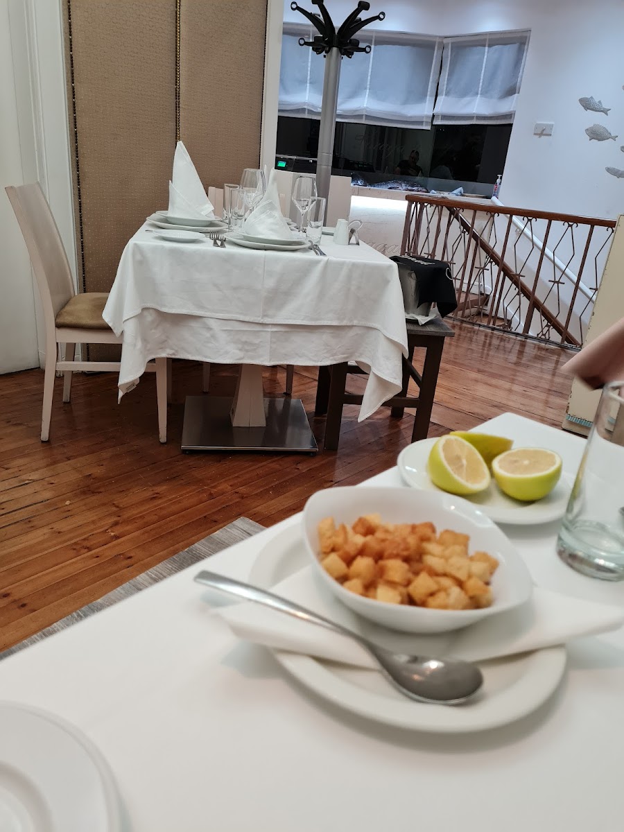 Paragadi Fish Restaurant - Photo 8