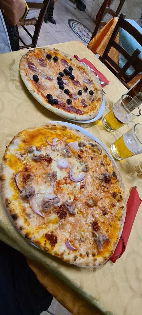 Speedy Pizza (La Maddalena) - Photo 4