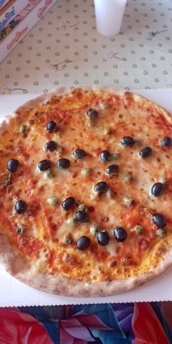 Speedy Pizza (La Maddalena) - Photo 8