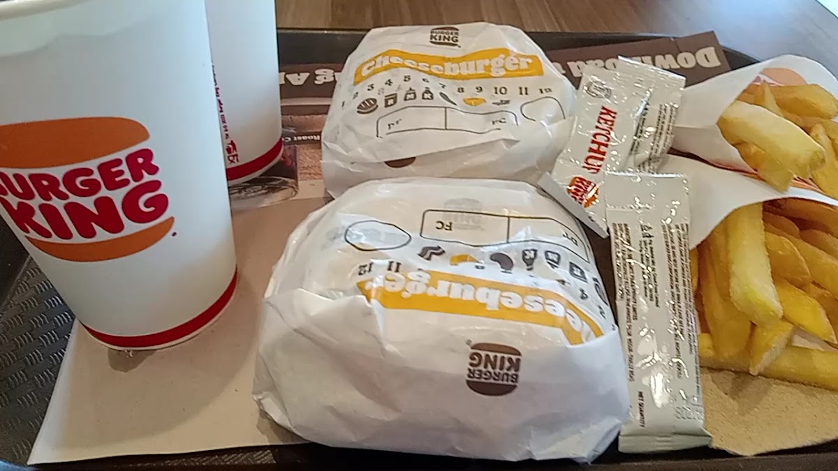 Burger King - Calamba (Drive Thru) - Photo 1