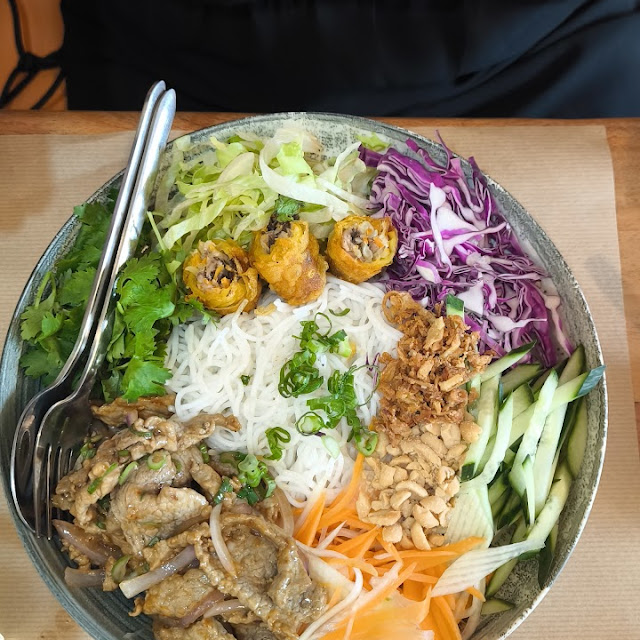 Salad Bowl with Beef Bun Bo