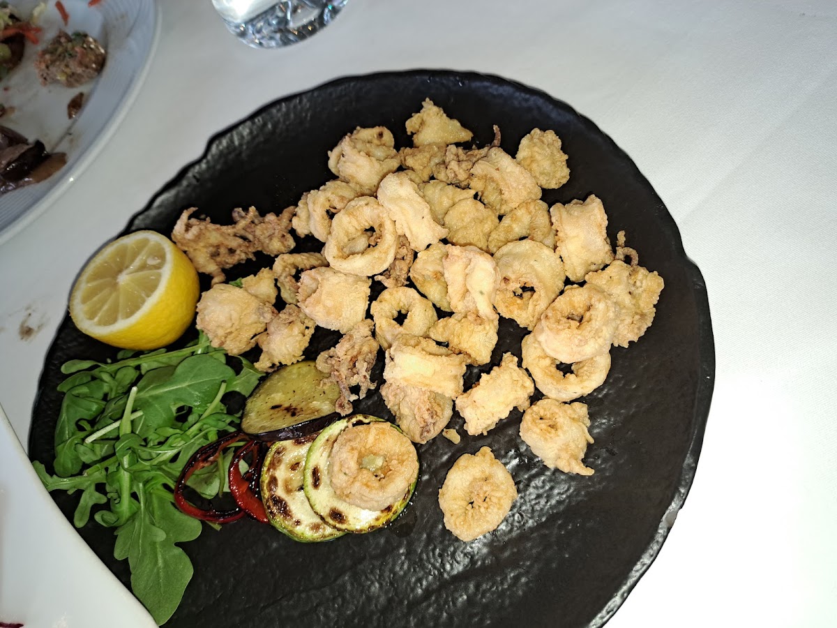 Casablanca Restaurant - Photo 9