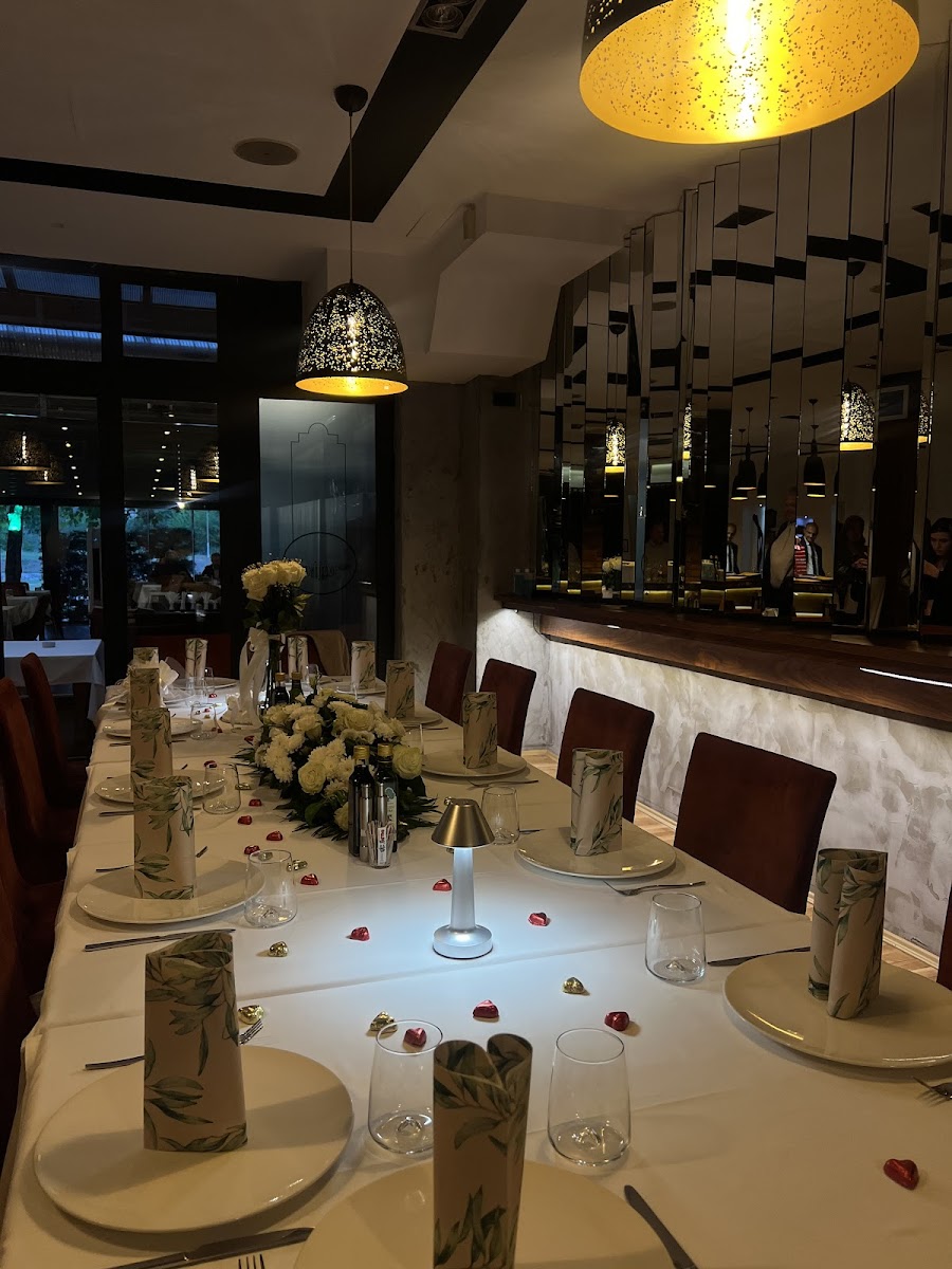 Casablanca Restaurant - Photo 5