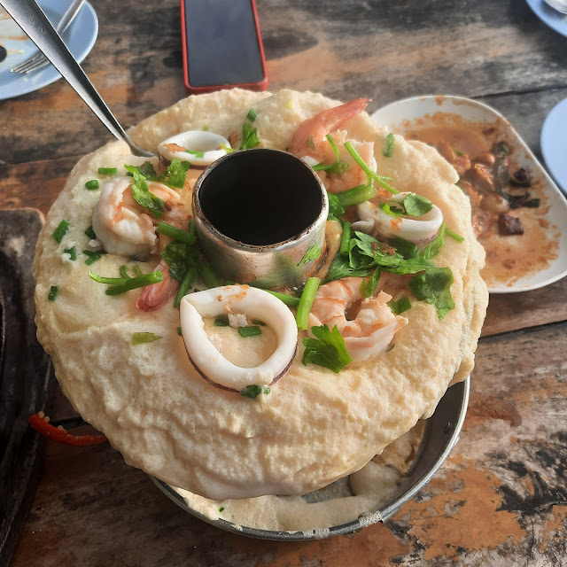 ไข่ตุ๋นทะเลหม้อไฟ