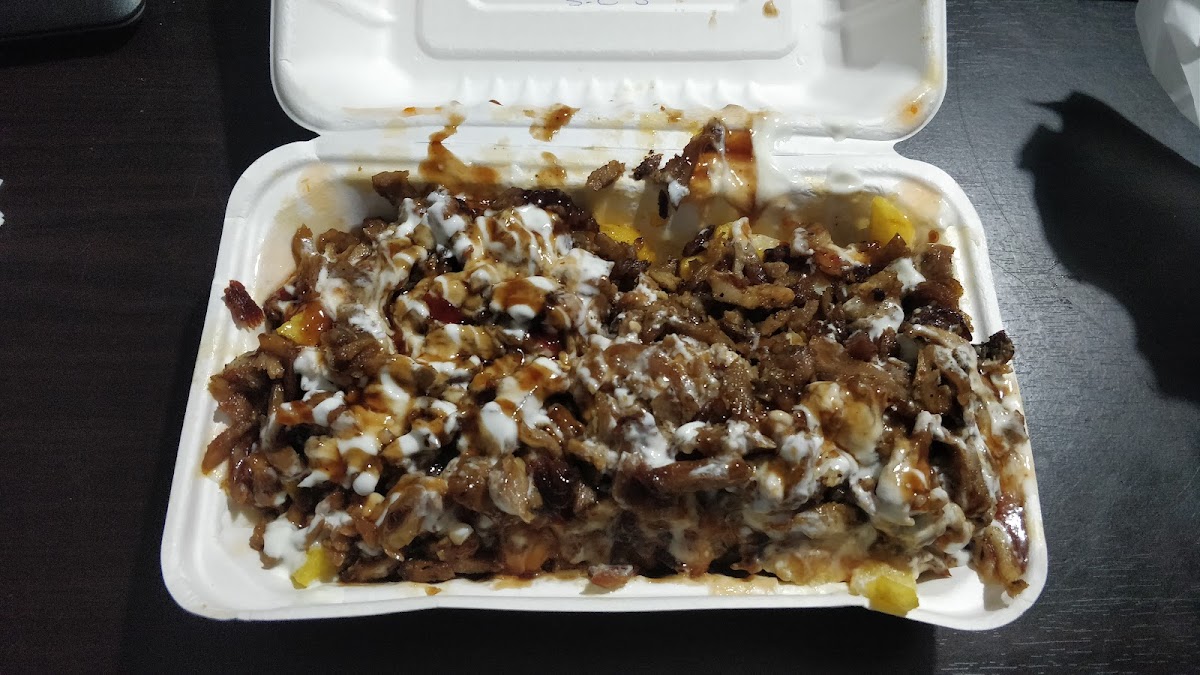 AITKEN KEBAB & CAFE - Photo 9
