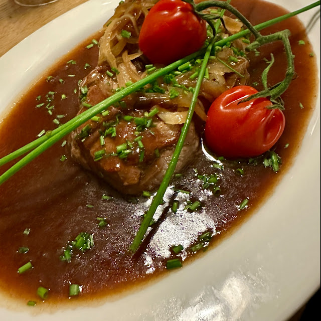 Zwiebelrostbraten