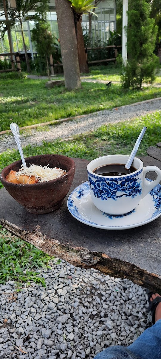Warung Yok Ngopi - Photo 4
