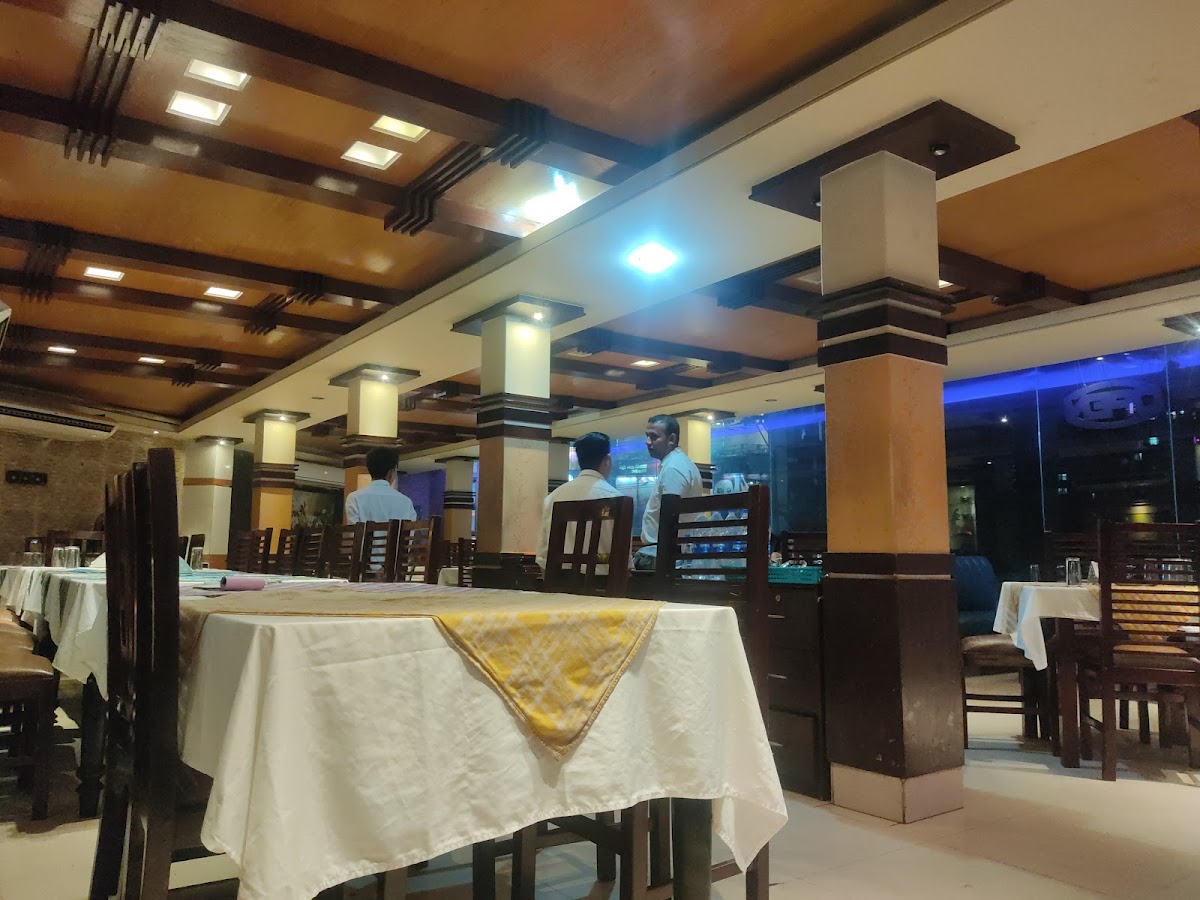 Saffron Restaurant Chittagong - Photo 2