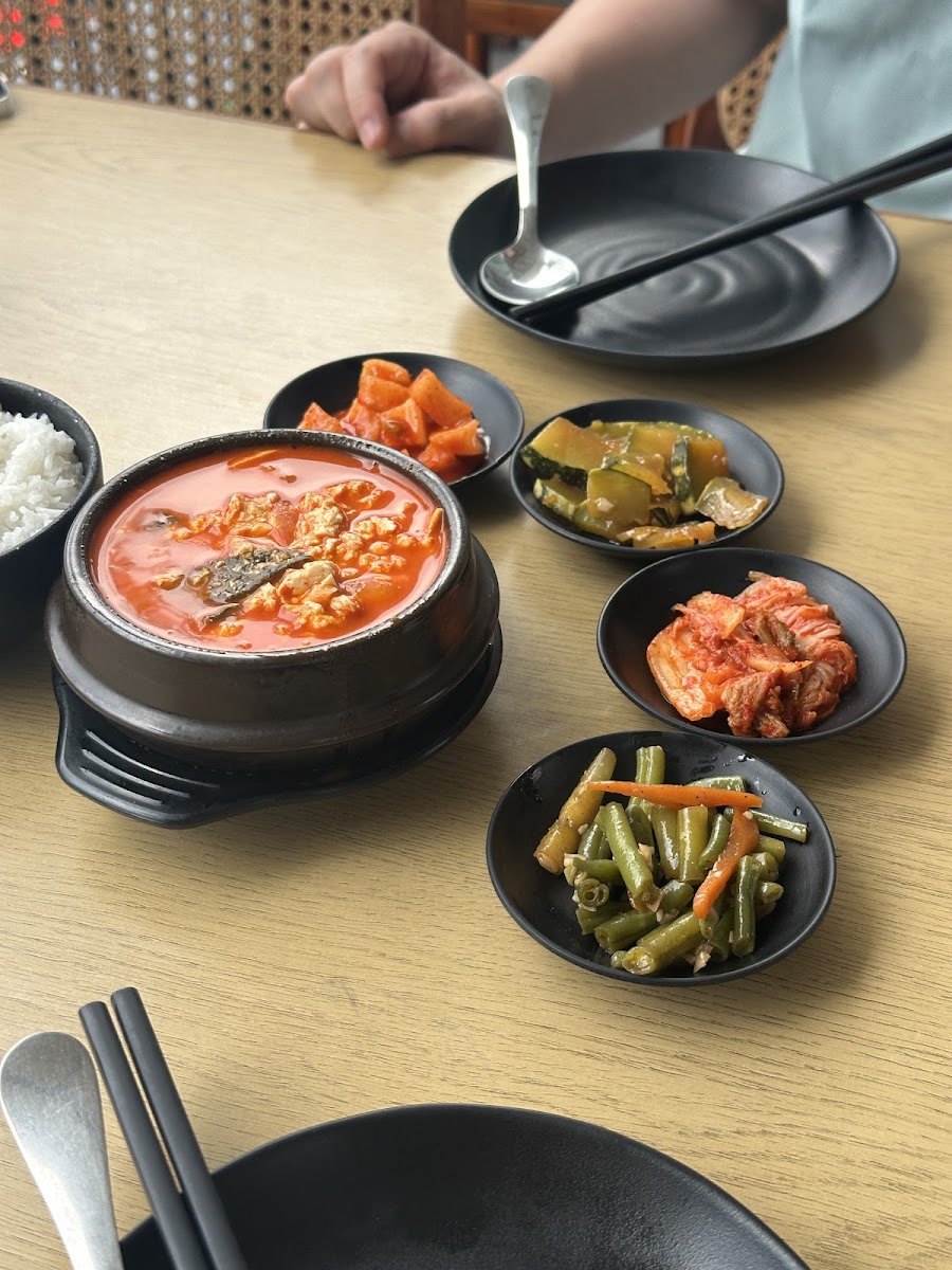 Gangnam Korean Restaurant - Photo 9