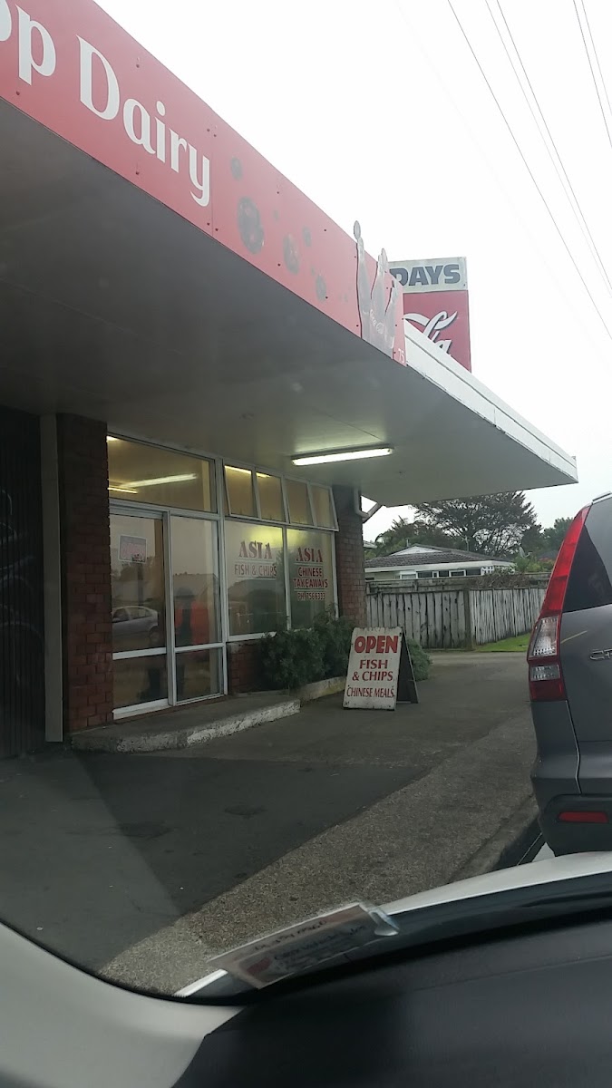Asia Chinese Takeaways - Photo 3