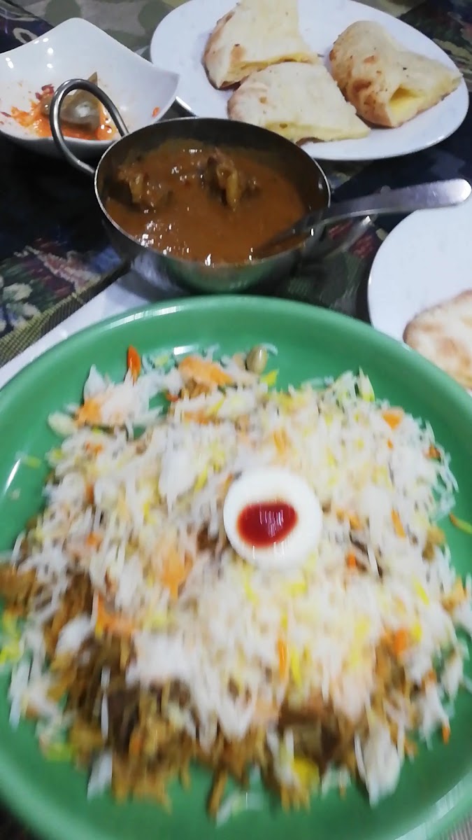 Saba Halal restaurant - Photo 1