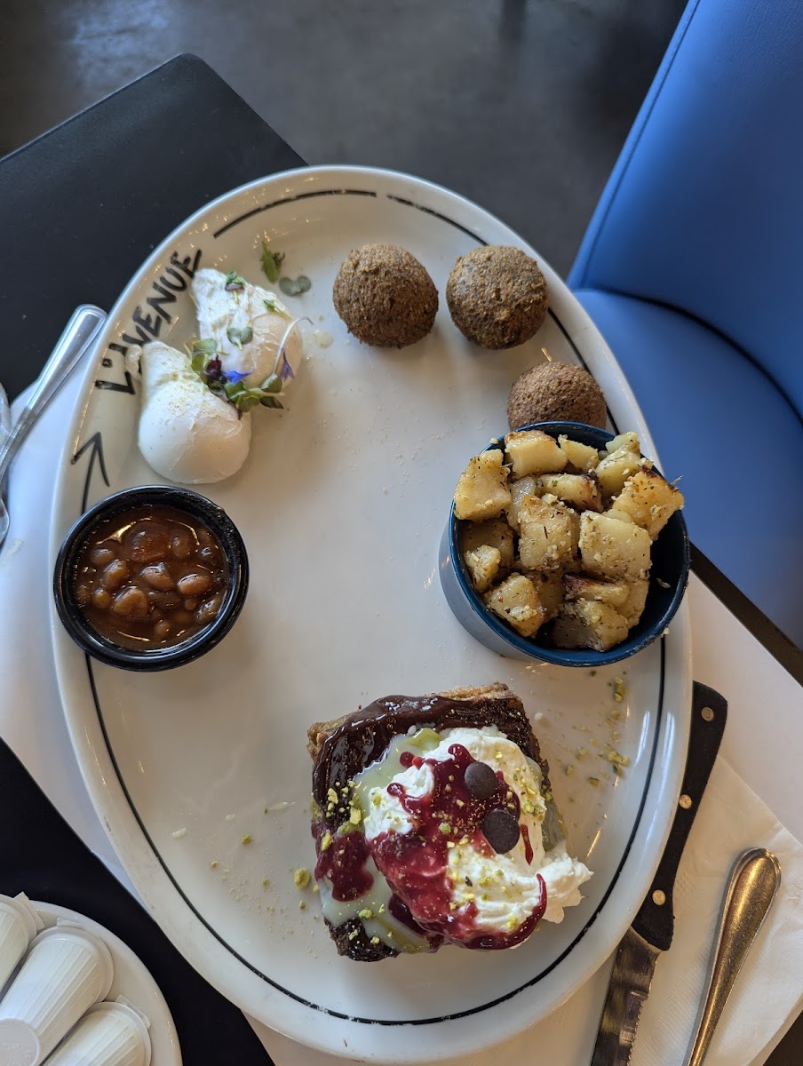 Restaurant L'Avenue Brossard - Photo 3