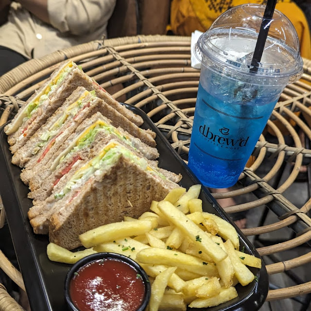 Dbrewd Club Sandwich
