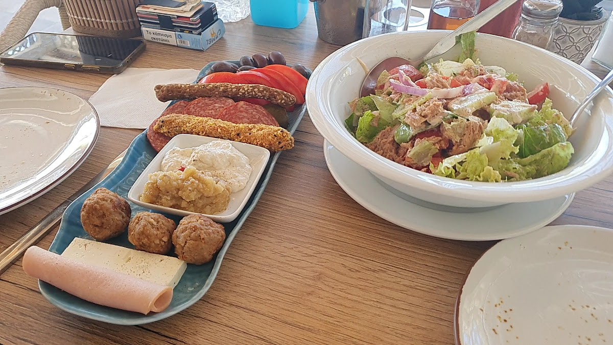 Nisea breakfast, brunch & more - Photo 1