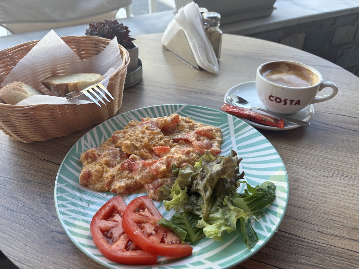 Nisea breakfast, brunch & more - Photo 3
